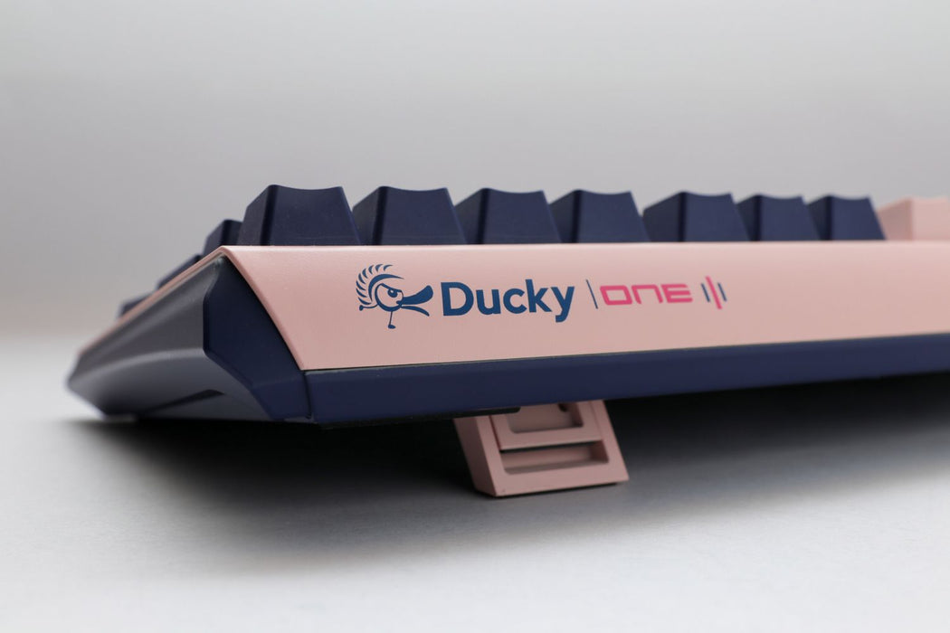 Ducky One 3 Fuji UK ISO Cherry MX Red