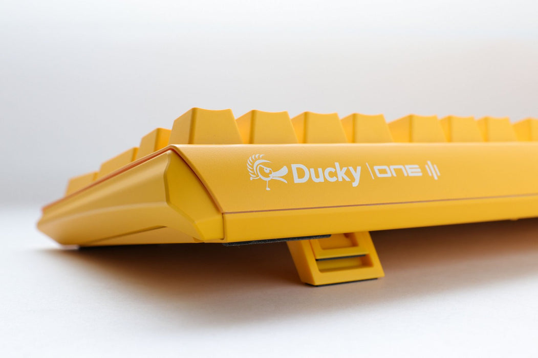 Ducky One 3 Yellow UK ISO RGB Cherry MX Silver