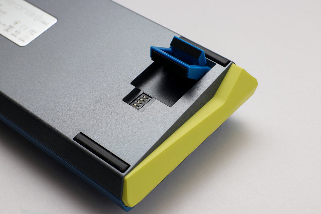 Ducky One 3 SF Daybreak UK ISO 65% RGB Cherry MX Red